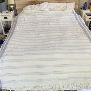 Anthropologie Striped Cream and Blue duvet cover, queen